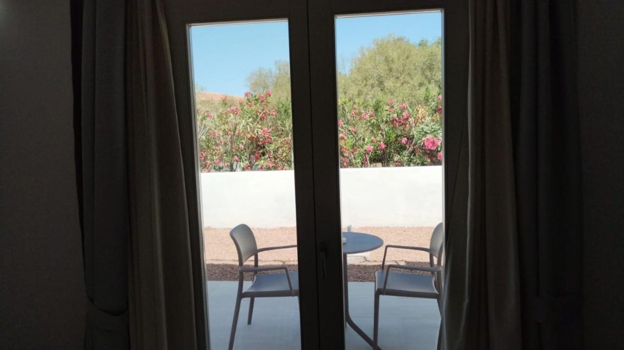 Villa Est San Teodoro  Exterior photo
